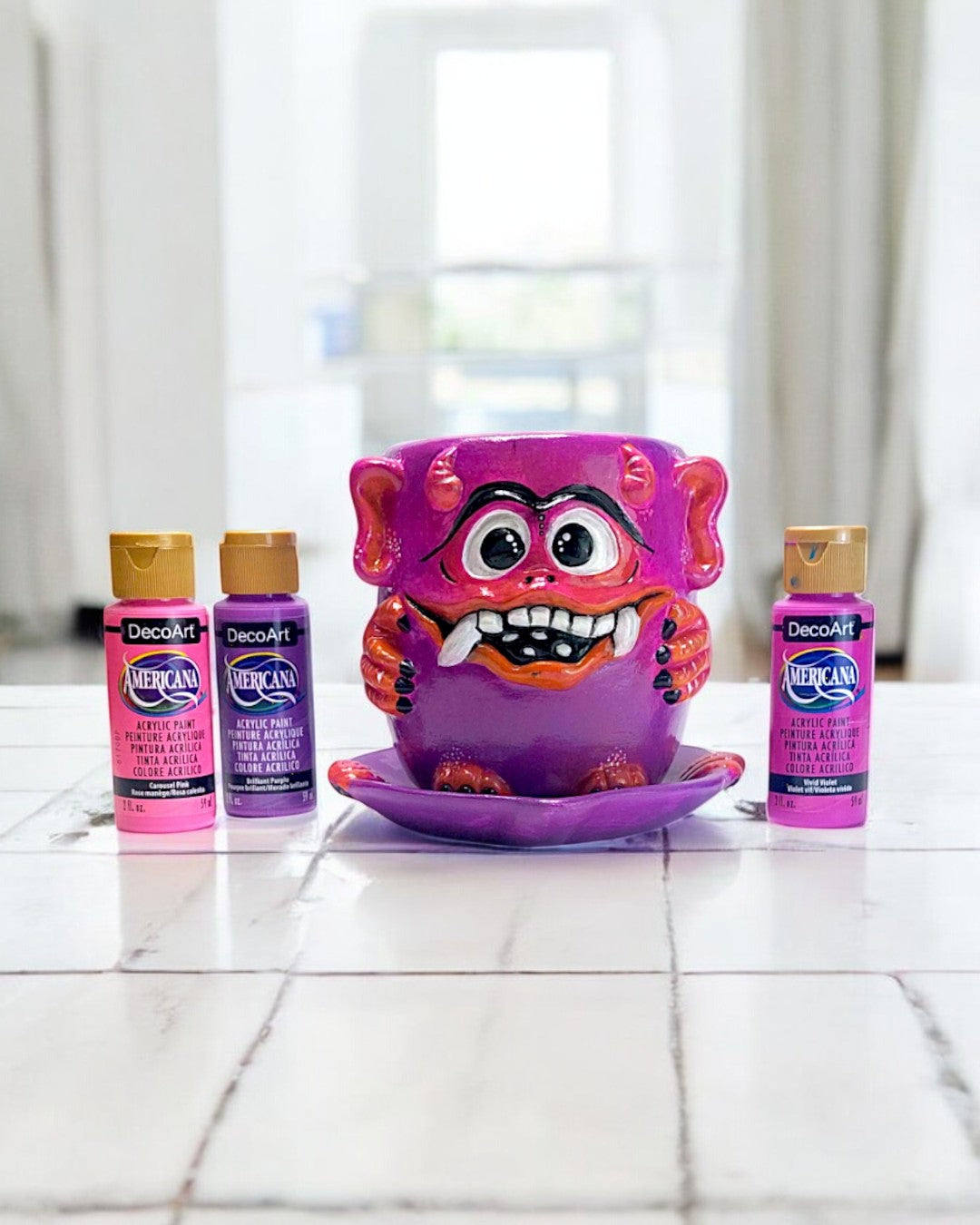 DecoArt Americana Acrylic - Brilliant Purple 2oz