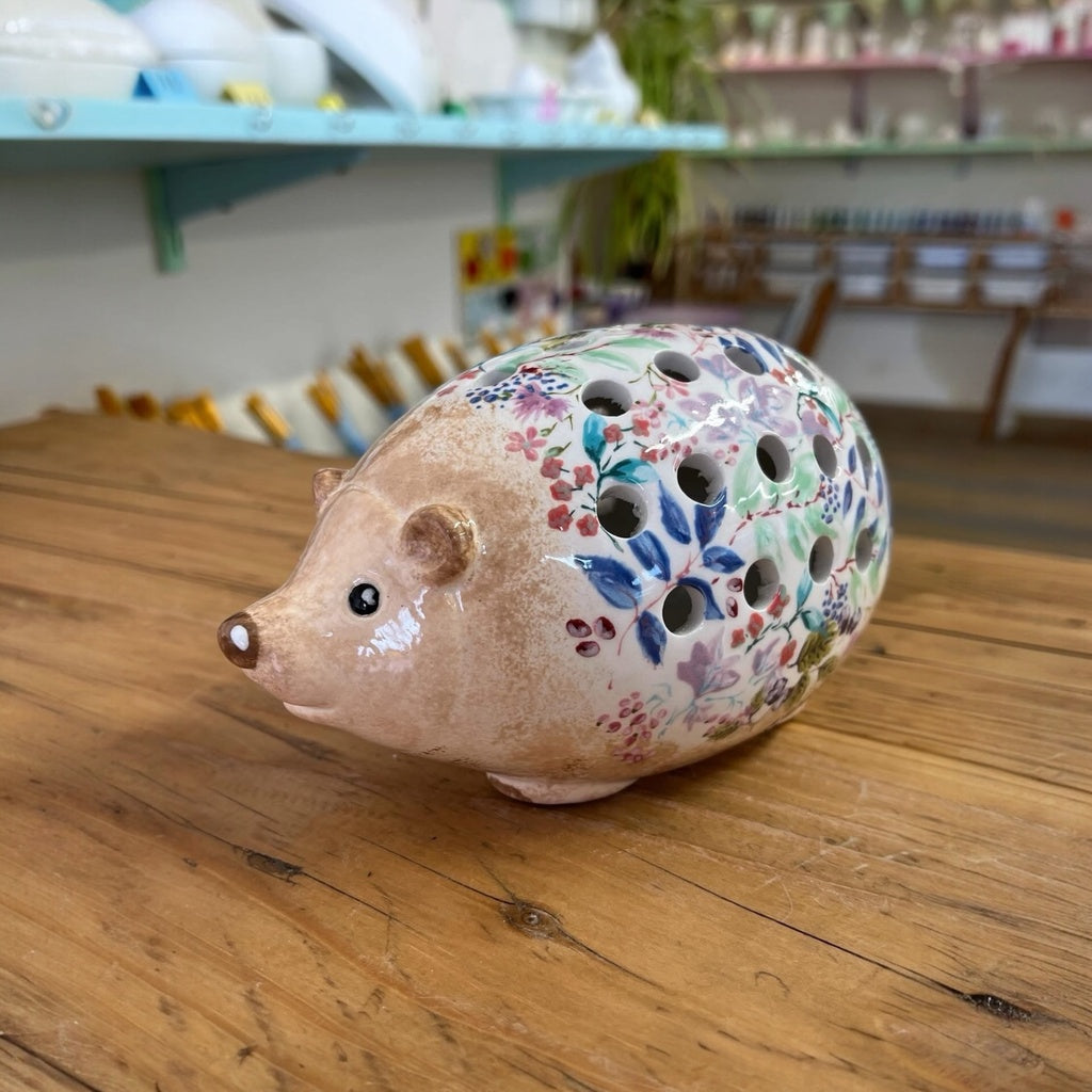 Hedgehog Pencil Holder – Bisque Blanks x6