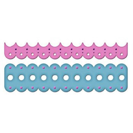 Classic Scalloped Border Petit